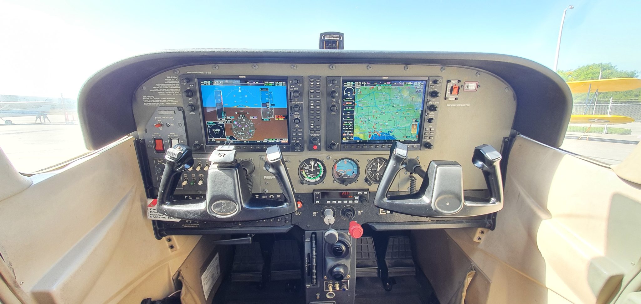 Cessna 172S G1000 full glass cockpit